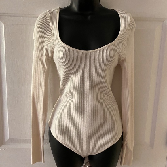 Abercrombie Knit Bodysuit - Picture 3 of 8